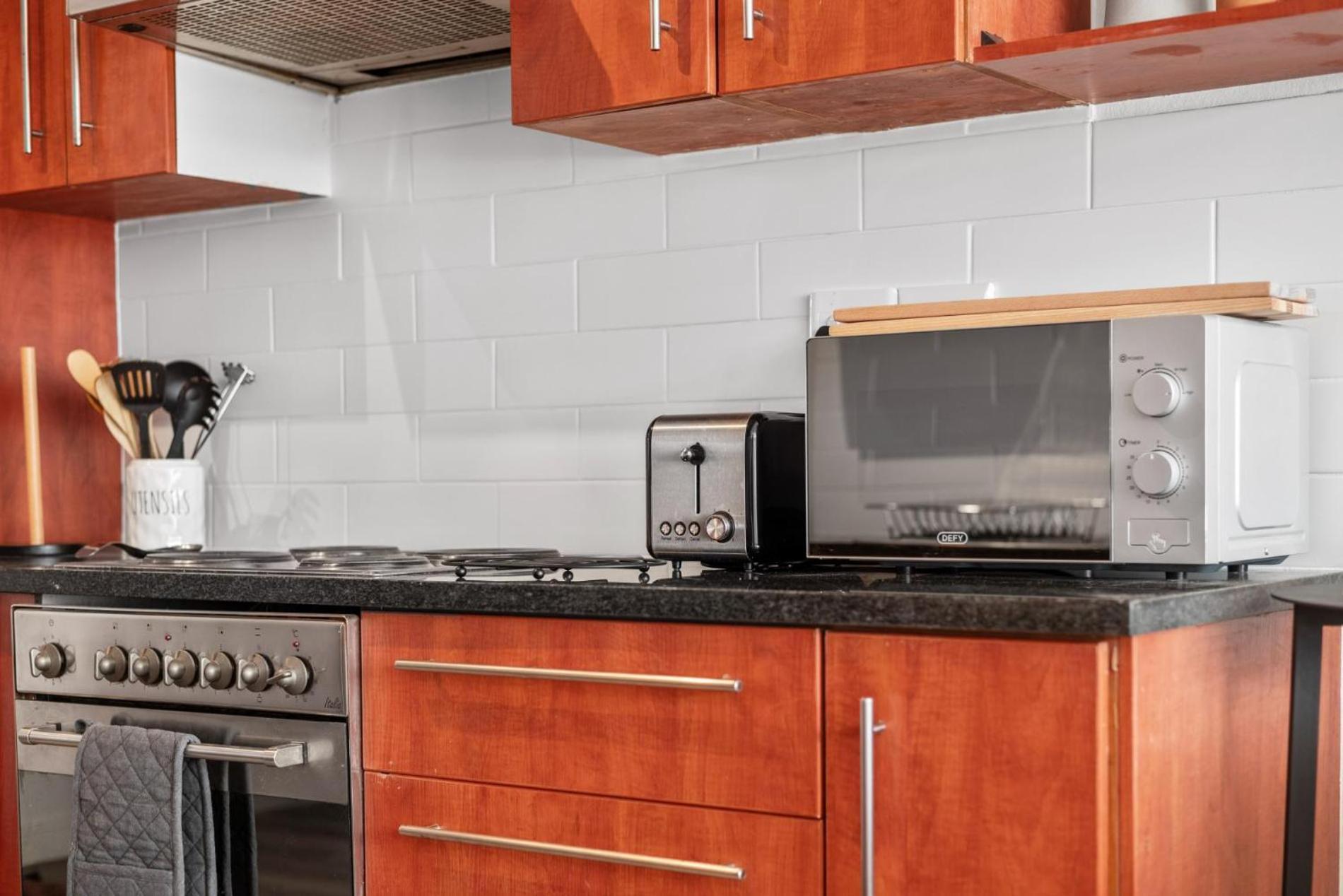 Apartment Ravensburg Retreat Modern 3-bedroom With Mountain *